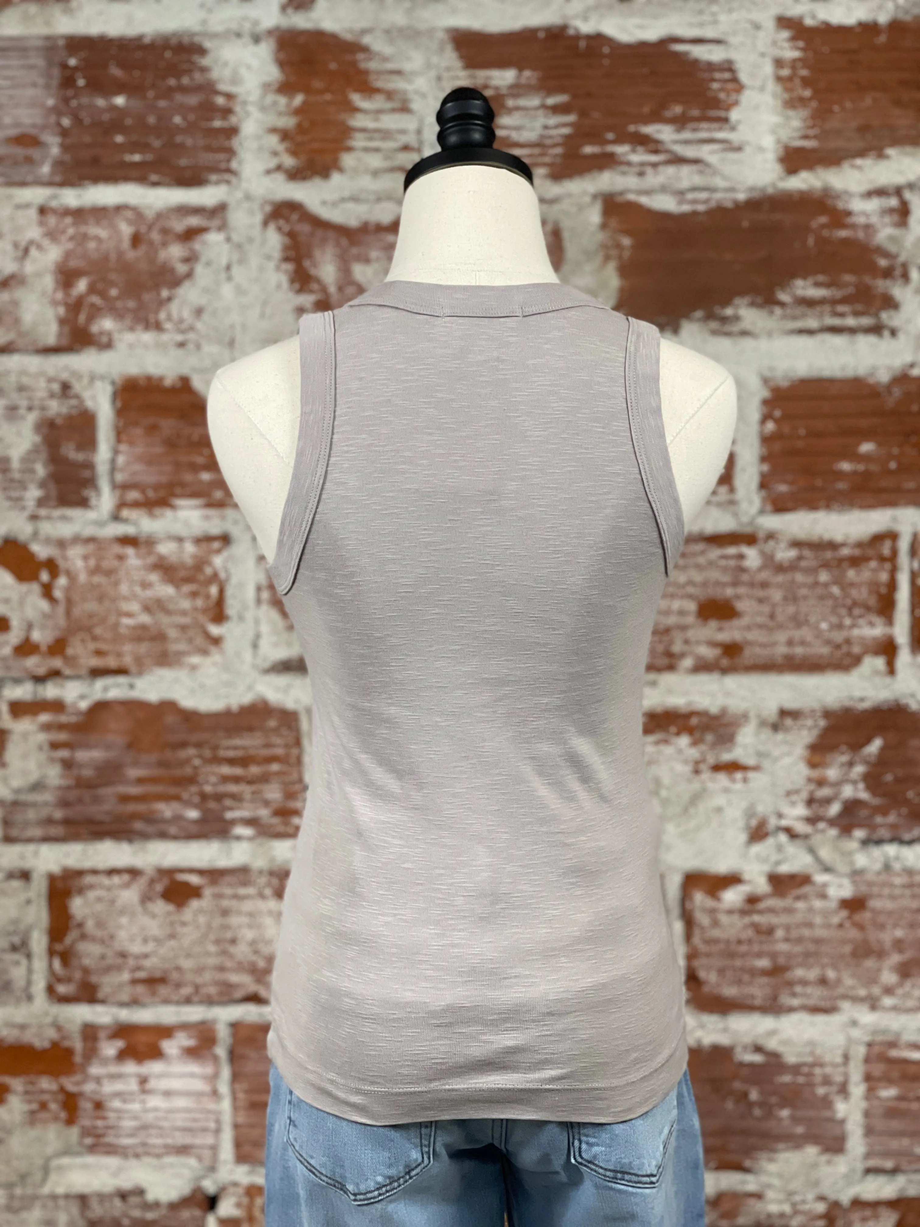 Basic Scoop-Neck Jersey Tank in Light Gray