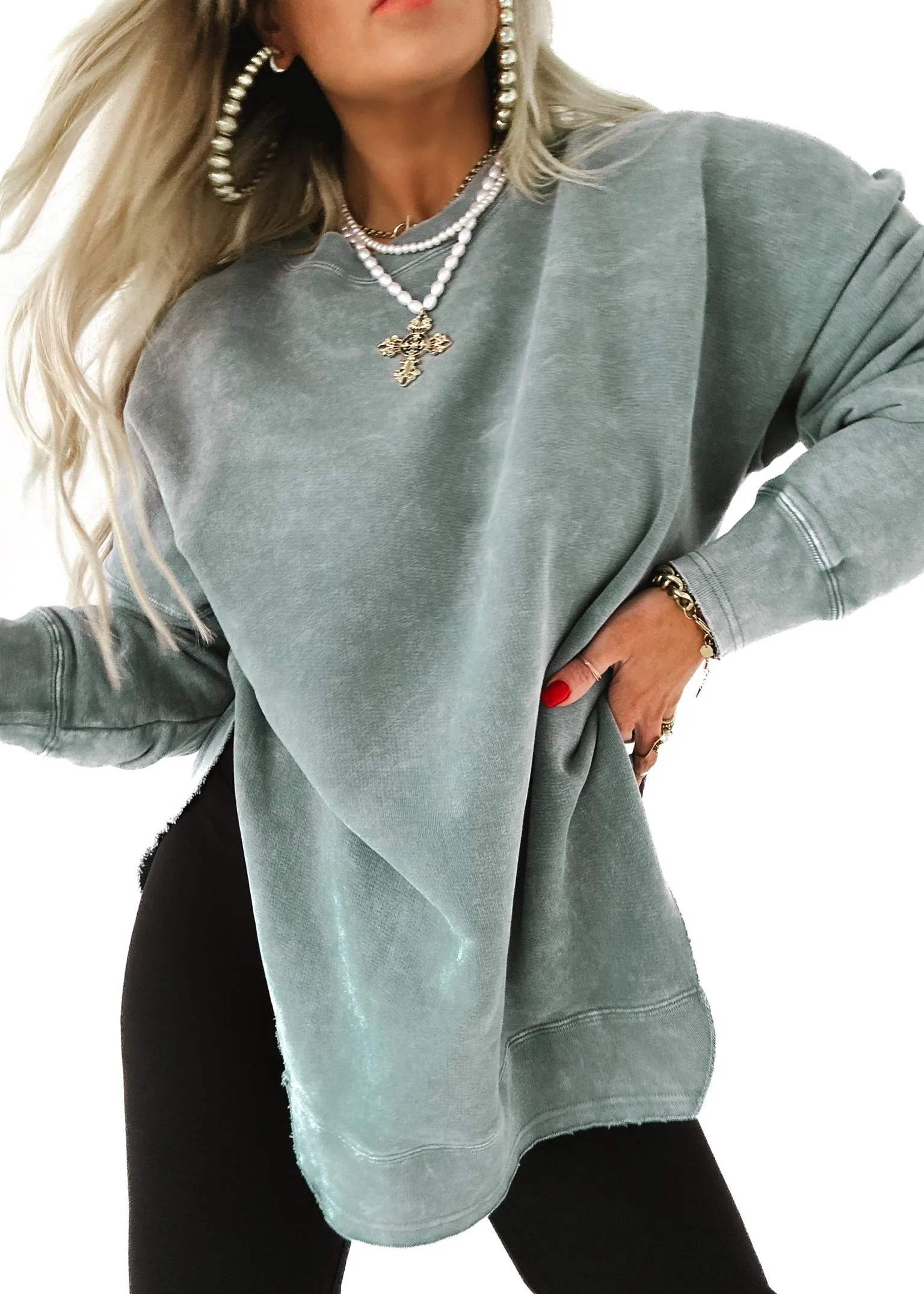 FEEL GOOD SIDE SLIT SWEATSHIRT
