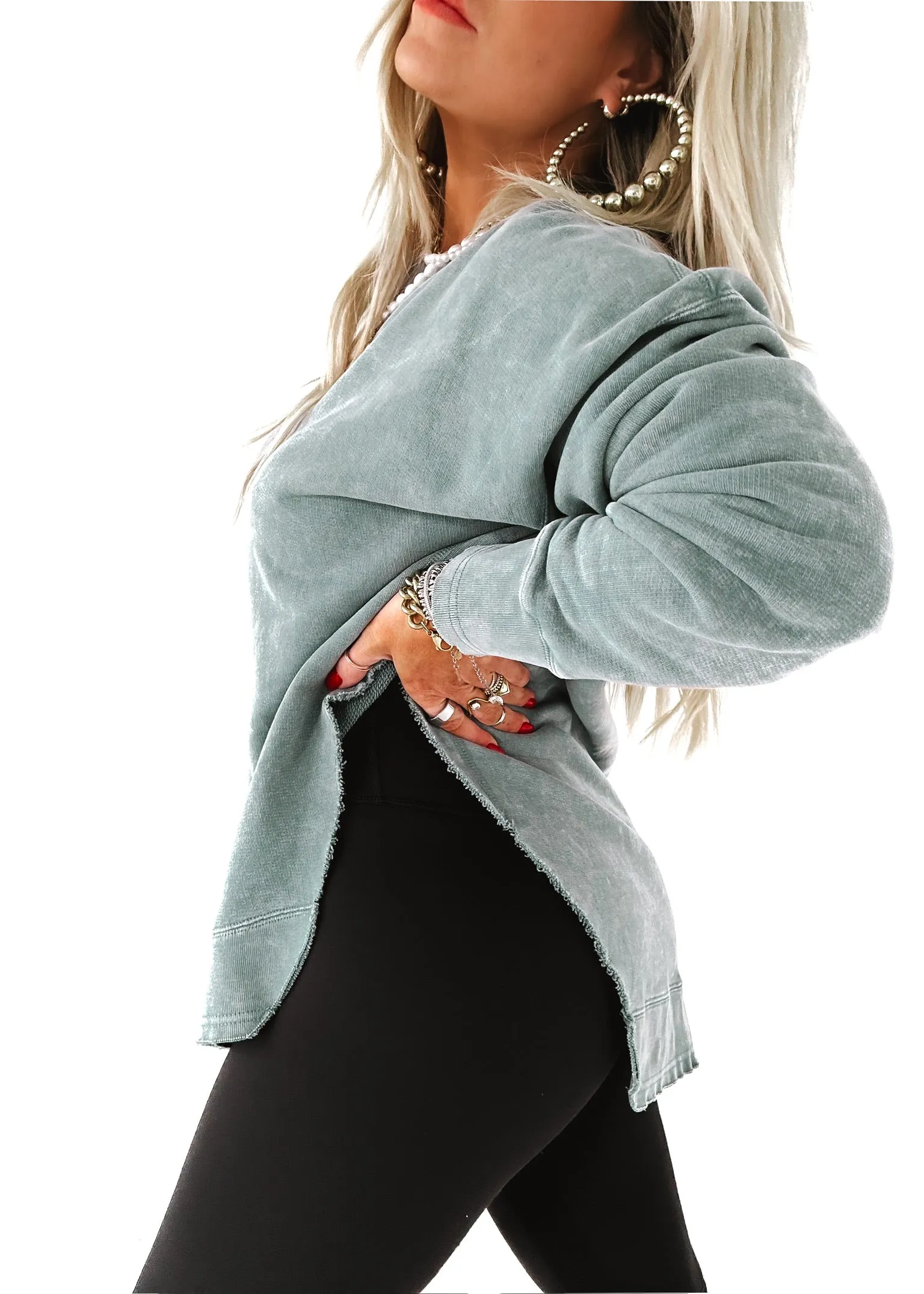FEEL GOOD SIDE SLIT SWEATSHIRT
