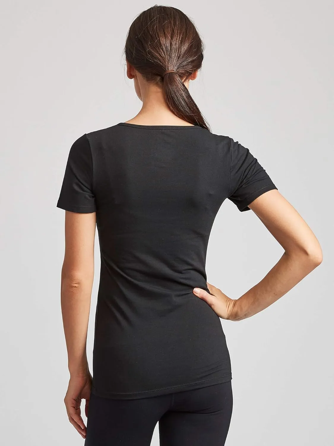 Kalon Women's 4-Pack V-Neck T-Shirt Base Layer