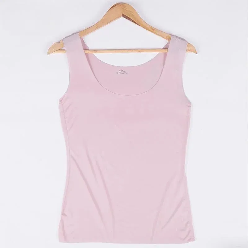 Women Summer Tight fit No trace Tanks Camis Vest Fashion Casual Sleeveless Ladies Street Tanks Tops Tees Hotsweet Bra B3192